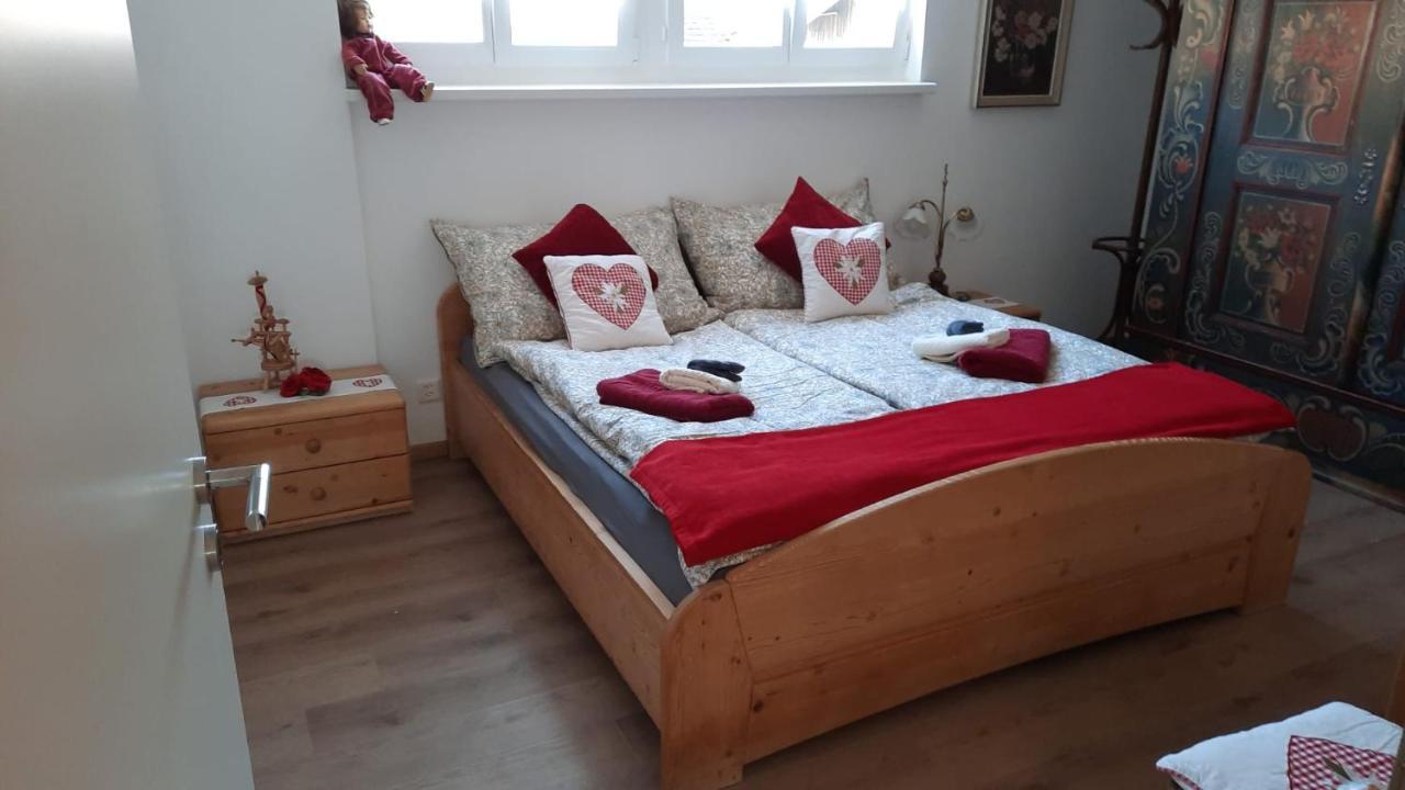 Idyllischer Bauernhof Mit Charme Benken  Eksteriør billede